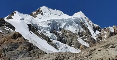 nevado sullcon zenda escuela de montañismo