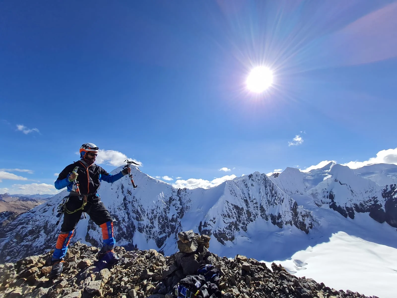 nevado tatajayco summit mountain lima peru zenda escuela de montañismo