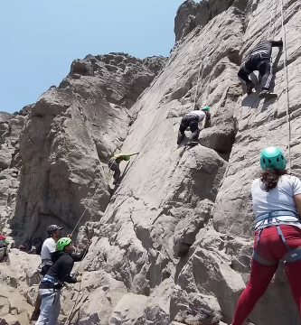curso básico de escalada en roca lima peru zenda escuela de montañismo