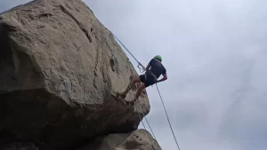curso basico de rapel en lima aprende escalada en roca zenda escuela de montañismo
